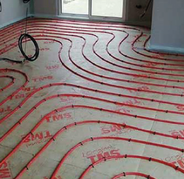 installation d'un plancher chauffant chez un client Eco Solutions